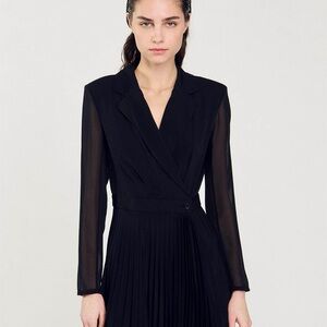 SANDRO Paris Black Pleated Midi Dress size 42